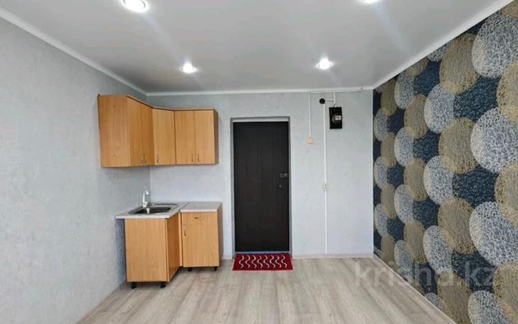 1-комнатная квартира · 14 м² · 5/5 этаж, Шухова 42 — 19 мкр за 4.9 млн ₸ в Петропавловске — фото 2