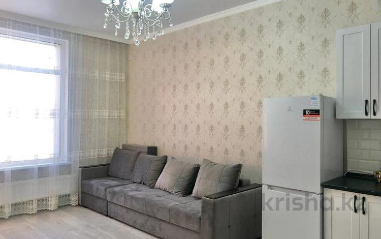 2-комнатная квартира, 55.4 м², 4/7 этаж, Тыныбаева 2