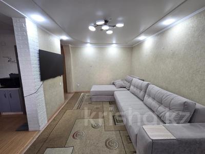 3-комнатная квартира · 60 м² · 2/3 этаж, Пришахтинск, Донецкая за 25 млн ₸ в Караганде, Алихана Бокейханова р-н