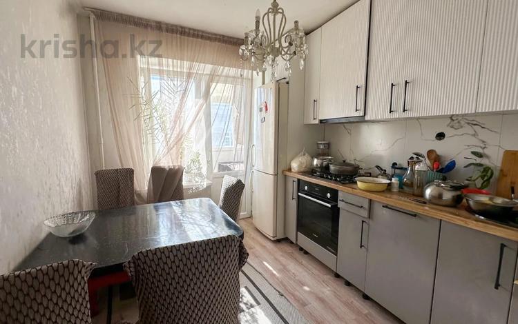 3-комнатная квартира · 66 м² · 2/9 этаж, Жастар 4 за 24.3 млн ₸ в Талдыкоргане, мкр Жастар — фото 2
