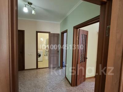 2-бөлмелі пәтер · 65.3 м² · 2/9 қабат, Момышулы 43/3, бағасы: 36 млн ₸ в Астане, Алматы р-н