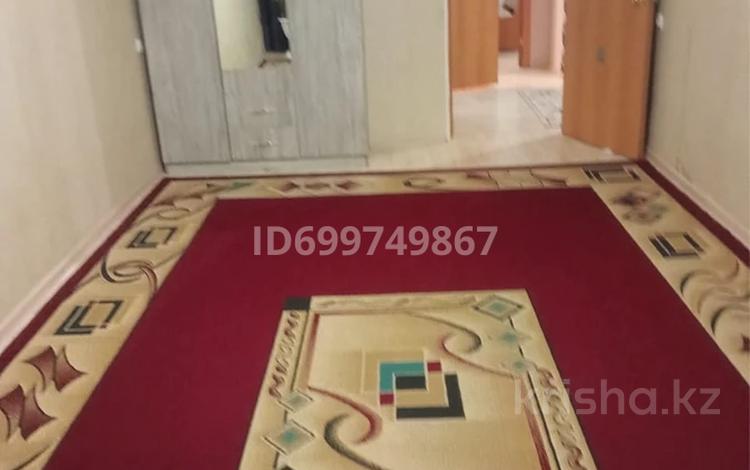 2-бөлмелі пәтер · 60 м² · 6/9 қабат, мкр. Зачаганск пгт 113, бағасы: 130 000 ₸ в Уральске — фото 3