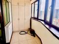 3-бөлмелі пәтер · 93 м² · 10/17 қабат, Айманова 140 — ПРОСТОРНАЯ СВЕТЛАЯ КВАРТИРА ДОМ ВО ДВОРАХ, ЛУЧШЕЕ ПРЕДЛОЖЕНИЕ !, бағасы: 90 млн ₸ в Алматы, Бостандыкский р-н — фото 16