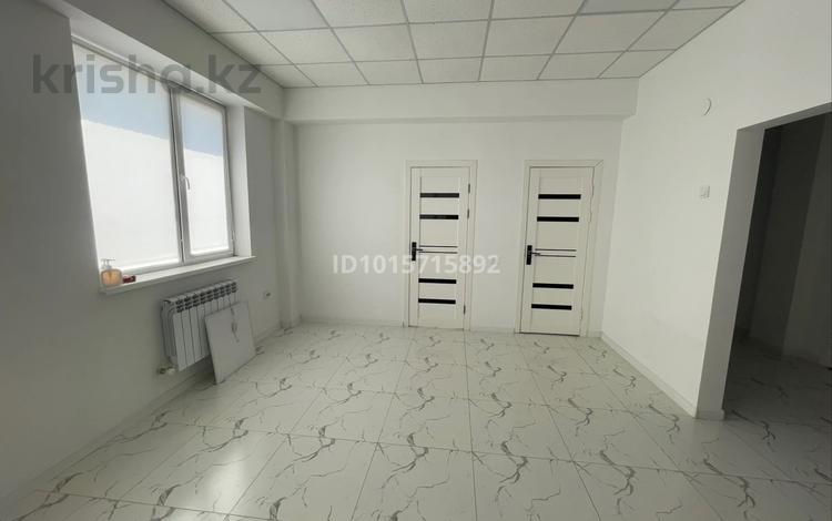 Медорталықтар мен дәріханалар · 40 м², бағасы: 400 000 ₸ в Туздыбастау (Калинино) — фото 2