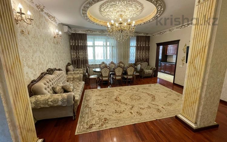 4-комнатная квартира · 130 м² · 8/16 этаж, Туркестан 18 — Бухар Жырау за 600 000 ₸ в Астане — фото 137