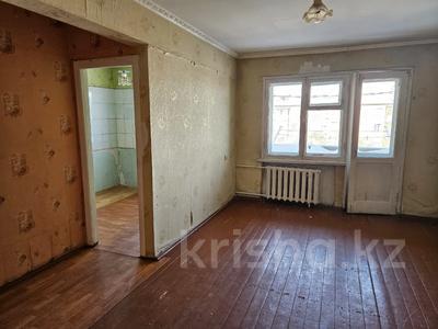 3-комнатная квартира, 55 м², 5/5 этаж, Короленко 5 за 12.8 млн 〒 в Павлодаре