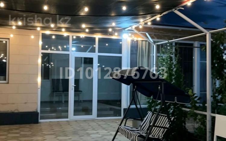 Дача · 3 комнаты · 100 м², жилой массив Кайнар Булак, Центральная 84 за 60 000 ₸ в Шымкенте, Абайский р-н — фото 2