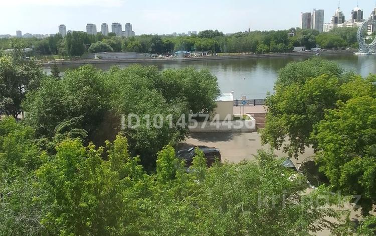 2-комнатная квартира · 56 м² · 5/5 этаж, Пр.Республики 3/1 за 220 000 ₸ в Астане, Сарыарка р-н — фото 2