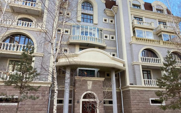 7-бөлмелі пәтер · 424 м² · 5/6 қабат, Домалак ана 20/1, бағасы: 250 млн ₸ в Астане, Нура р-н — фото 3