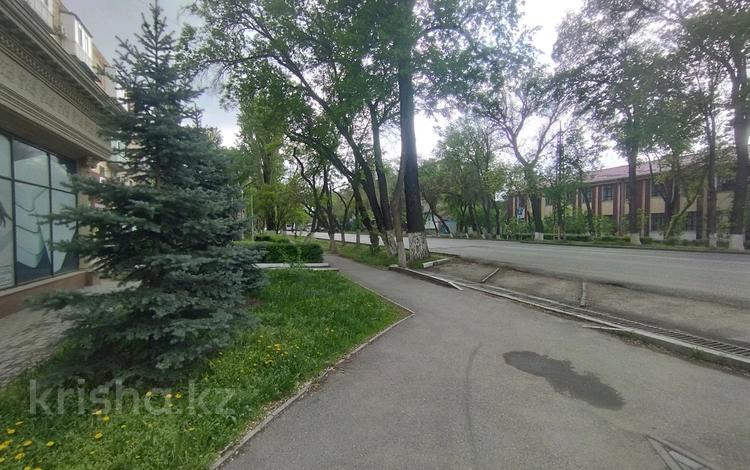 4-комнатная квартира · 90 м² · 1/5 этаж, Байзак Батыра 185 за 30.7 млн ₸ в Таразе — фото 28
