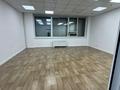 Офисы, образование, кабинеты и рабочие места, студии · 243 м² за 2 млн ₸ в Астане, Есильский р-н