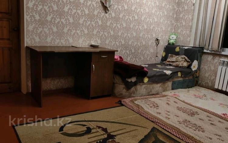 3-комнатная квартира · 54 м² · 3/5 этаж, Жангелдина 8 за 180 000 ₸ в Шымкенте, Аль-Фарабийский р-н — фото 2