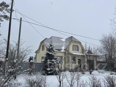 Жеке үй · 6 бөлме · 220 м² · 5 жүзд., Уразбаева 9, бағасы: 57 млн ₸ в Уральске