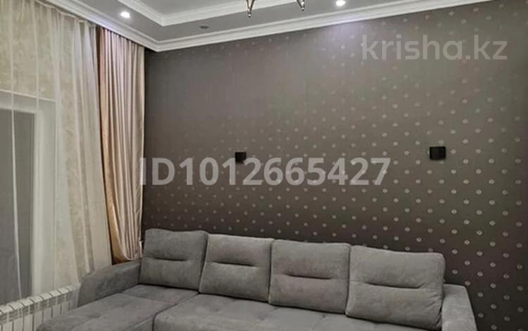 1-комнатная квартира · 37.8 м² · 9/10 этаж, Бокейхана 25B за 29 млн ₸ в Астане, Есильский р-н — фото 2