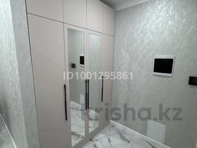 Аренда квартир в Астане: 2-комнатная квартира · 57 м² · 6/9 этаж · помесячно, Серкебаева 21 за 250 000 〒 2-комнатная квартира · 57 м² · 6/9 этаж · помесячно, Серкебаева 21 за 250 000 〒 в Астане, Сарыарка р-н