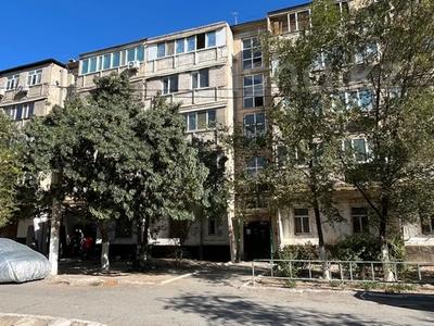 Продажа квартир в Кызылординской обл.: 4-комнатная квартира · 74 м² · 3/5 этаж, Шугыла 31 — Мкр Шугыла за 16 млн 〒 4-комнатная квартира · 74 м² · 3/5 этаж, Шугыла 31 — Мкр Шугыла за 16 млн 〒 в