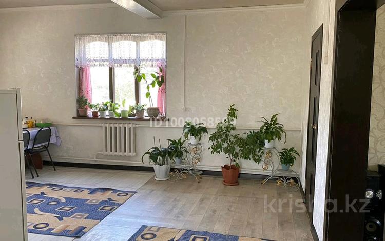 Отдельный дом · 4 комнаты · 120 м², Баикент 102/б за 31.5 млн ₸ в Таразе — фото 2