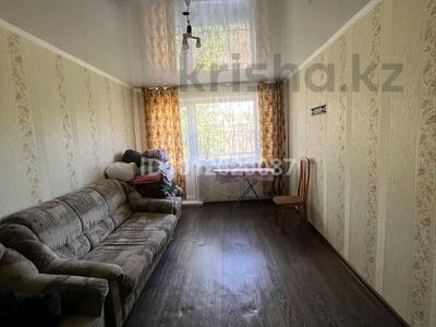 2-комнатная квартира · 47 м² · 4/5 этаж, 13-й мкр. 3 за 11.5 млн ₸ в Караганде