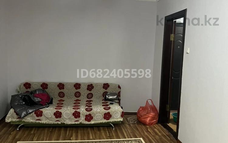 2-бөлмелі пәтер · 50 м² · 2/5 қабат, мкр 8 — БратьевЖубановых, бағасы: 160 000 ₸ в Актобе — фото 2