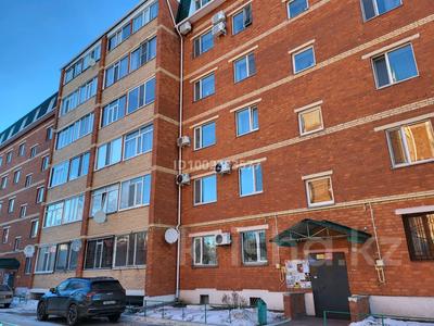 3-комнатная квартира · 83 м² · 3/6 этаж, Баймагамбетова за 300 000 〒 в Костанае