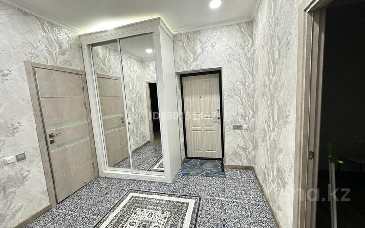 2-бөлмелі пәтер · 62.8 м² · 1/3 қабат, мкр Ак Шагала, Жалена Тулепова 12а, бағасы: 32 млн ₸ в Атырау — фото 18