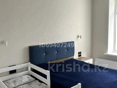 3-комнатная квартира · 87 м² · 1/5 этаж, мкр Юго-Восток, Гапеева за 45 млн ₸ в Караганде, Казыбек би р-н