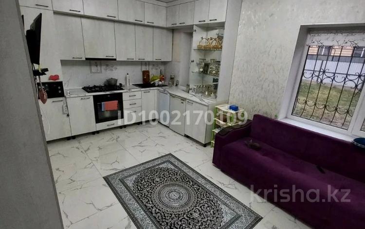 Отдельный дом · 3 комнаты · 88 м² · 10 сот., Алатау 38 за 35 млн ₸ в Кольди — фото 2
