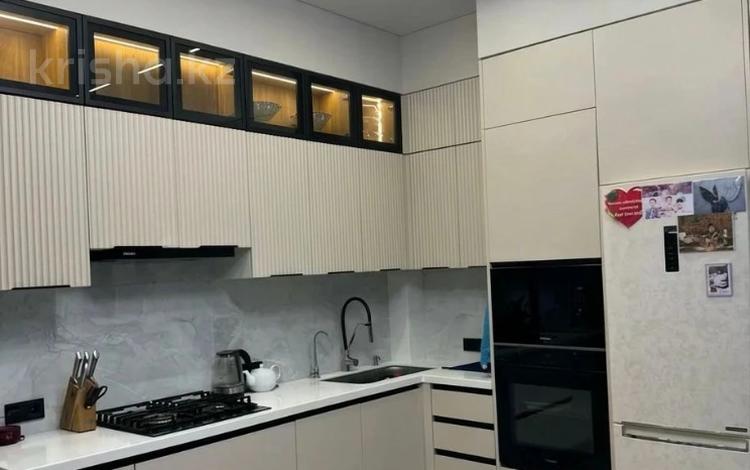 3-комнатная квартира · 106 м² · 9/10 этаж, Алия Молдагулова за 46 млн ₸ в Актобе — фото 2