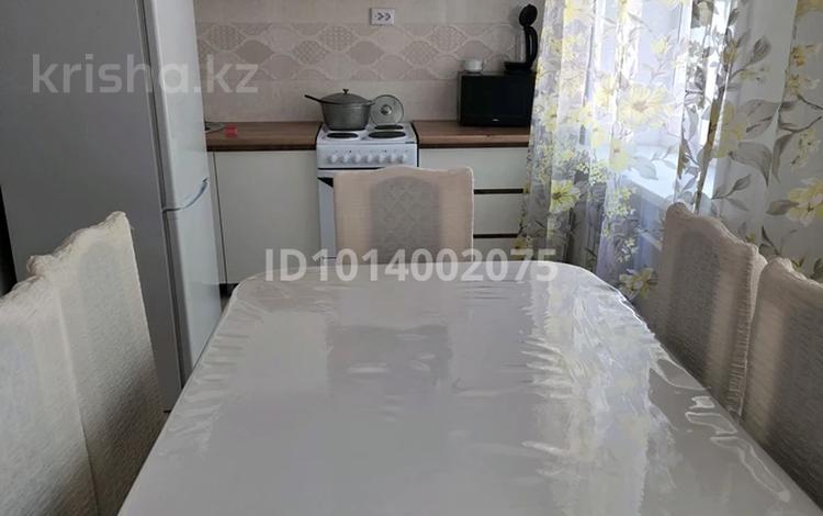 2-комнатная квартира · 48 м² · 1/4 этаж, Ул.Сейфулина 19 за 25 000 ₸ в Балхаше — фото 2