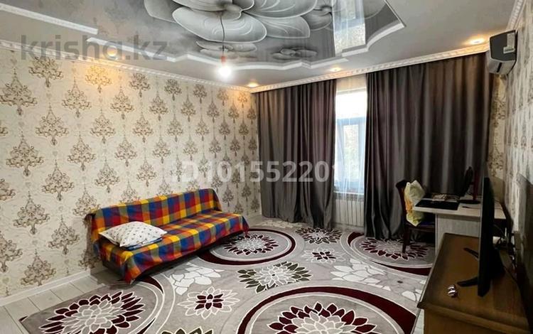 2-бөлмелі пәтер · 74 м² · 3/3 қабат, Нұрсәт ш/а 199, бағасы: 32 млн ₸ в Шымкенте, Каратауский р-н — фото 2