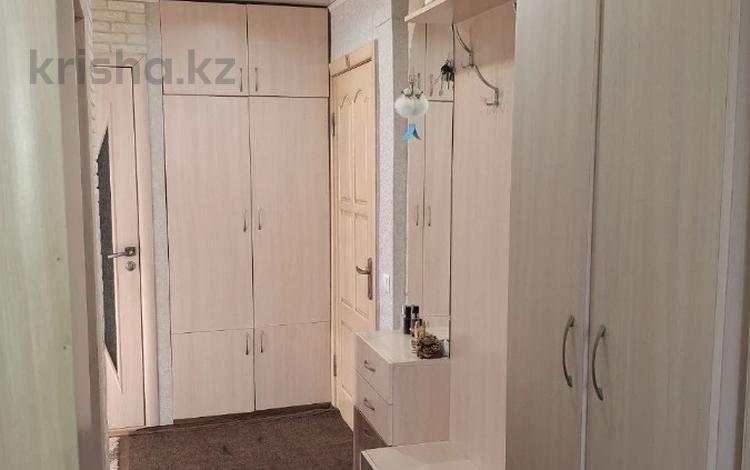 2-комнатная квартира · 44.2 м² · 1/2 этаж, Узкоколейная 2/3 за 17 млн ₸ в Костанае — фото 2
