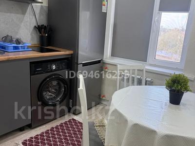 2-комнатная квартира · 60 м² · 3/5 этаж, Сабитовой 31 — Уалиханова -Рыскулова за 15 000 〒 в Балхаше