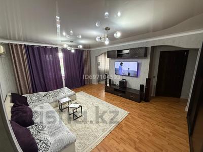 3-комнатная квартира · 66.1 м² · 5/5 этаж, Чайжунусова 101 за 29.5 млн 〒 в Семее