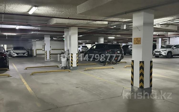 Паркинг · 18 м² · Кабанбай батыра 60А/11 — Пр. Кабанбай батыра 60А корпус 11, бағасы: 1.9 млн ₸ в Астане, Есильский р-н — фото 2