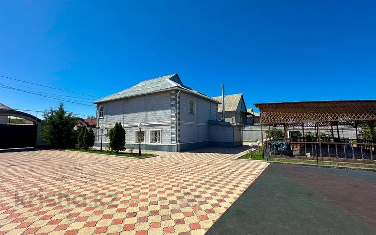 Отдельный дом · 6 комнат · 194 м² · 20 сот., Алдабергенова 1/1 за 100 млн ₸ в Талдыкоргане — фото 55