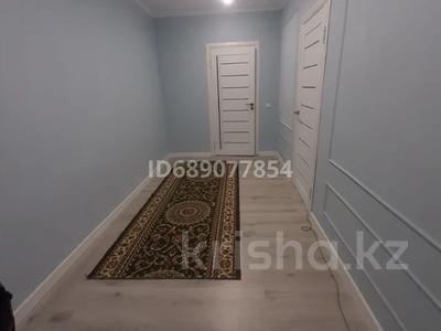 2-комнатная квартира · 60 м² · 2/9 этаж, мкр Думан-2 291 — Магнум думан2 за 300 000 ₸ в Алматы, Медеуский р-н