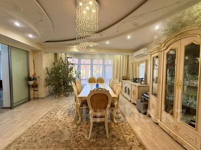 11-комнатная квартира · 420 м² · 3/4 этаж, Керей-Жәнібек хандар 29 — Проспект Аль-Фараби за 1 млн ₸ в Алматы, Медеуский р-н