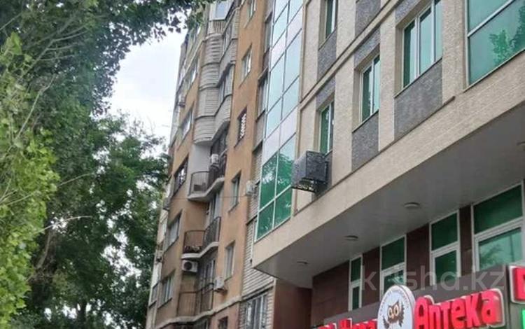 2-бөлмелі пәтер · 82 м² · 6/9 қабат, мкр Таугуль-2 12 — Навои-Рыскулбекова, бағасы: 53 млн ₸ в Алматы, Ауэзовский р-н — фото 2