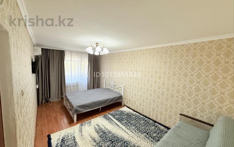 1-бөлмелі пәтер · 30 м² · 3 қабат, Мира 57, бағасы: 12 000 ₸ в Жезказгане — фото 2