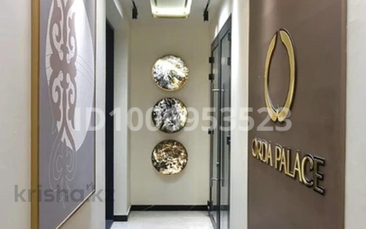 1-комнатная квартира · 55 м² · 4/10 этаж, мкр. Алтын орда, Алтын орда 11Б за 18 000 〒 в Актобе — фото 5