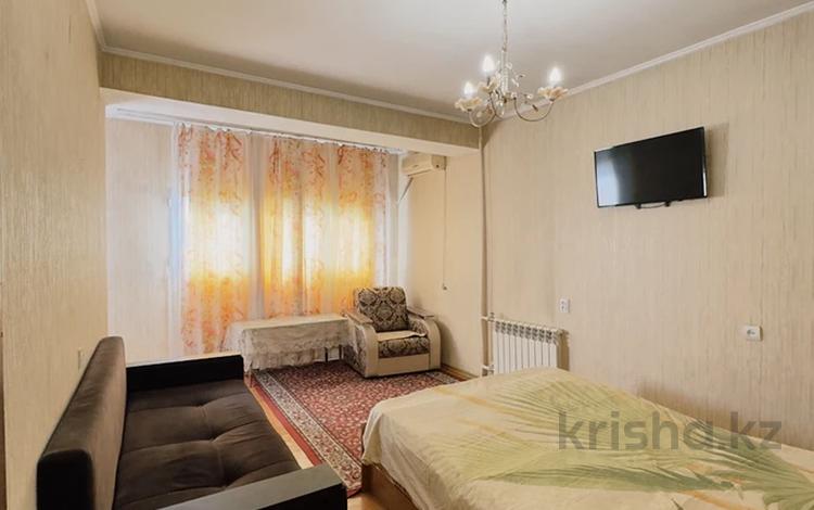 1-комнатная квартира · 36 м² · 8/9 этаж, Жибек жолы 81 за 270 000 ₸ в Алматы, Медеуский р-н — фото 2