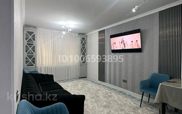 2-бөлмелі пәтер · 45 м² · 1/5 қабат, мкр Салтанат — Нурислам,Дмитри компани, бағасы: 17.5 млн ₸ в Таразе — фото 2