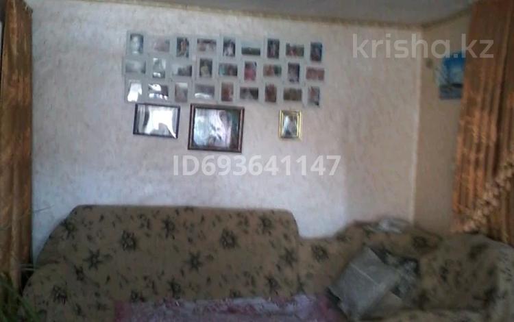 2-комнатная квартира · 42.5 м² · 2/5 этаж, Алашахана 17 за 10.5 млн ₸ в Жезказгане — фото 2