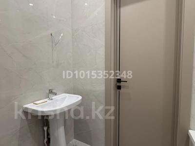2-комнатная квартира · 60 м² · 6/9 этаж, мкр Юго-Восток, 28й микрорайон Шахтеров 31/2 — Парк Победы, маг 12 месяцев за 300 000 ₸ в Караганде, Казыбек би р-н