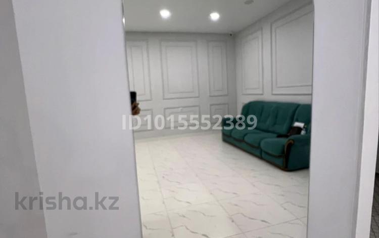 Еркін · 80 м², бағасы: 200 000 ₸ в Актау, 38-й мкр — фото 2