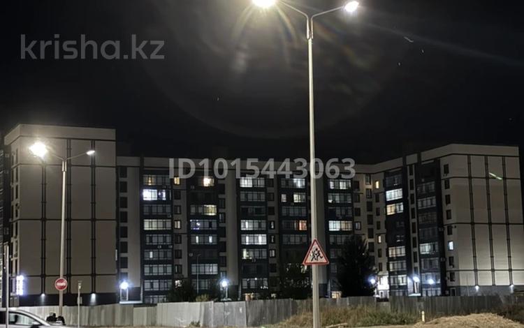 1-комнатная квартира · 56 м² · 8/9 этаж, самал 72/4 за 26.5 млн ₸ в Уральске — фото 2