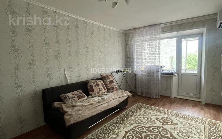 1-комнатная квартира, 31 м², 3/5 этаж, Камзина 18 за 11 млн 〒 в Павлодаре — фото 2