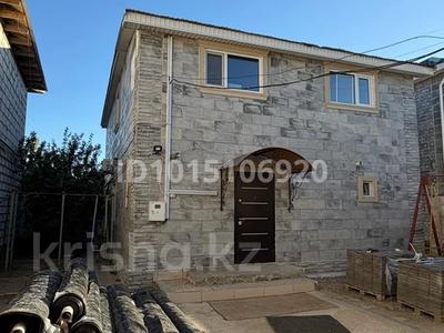 Отдельный дом · 5 комнат · 183 м² · 6 сот., Конаева за 49 млн ₸ в Актобе, мкр. Курмыш