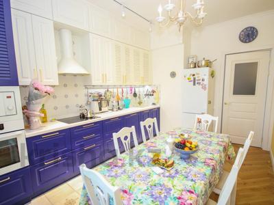 3-бөлмелі пәтер · 70 м² · 2/5 қабат, Достык 36, бағасы: 75 млн ₸ в Алматы, Медеуский р-н