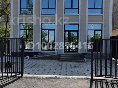 Свободное назначение, офисы, магазины и бутики, медцентры и аптеки, образование · 190 м² за 65 млн 〒 в Таразе